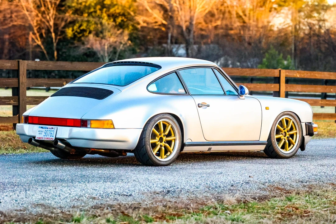1988 Porsche 911 Carrera 3.2 - Image 27 of 31