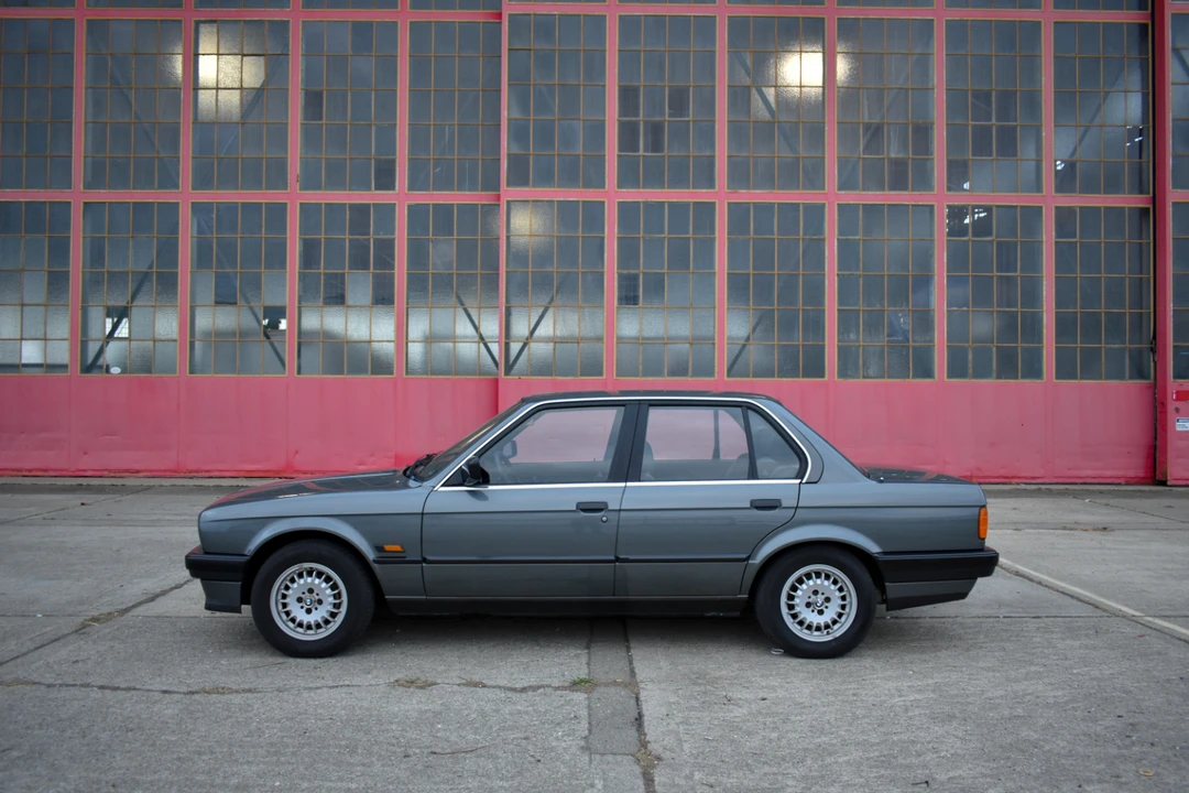 1990 BMW E30 3 Series - Image 10 of 31