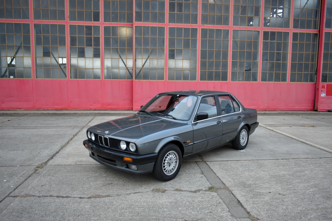 1990 BMW E30 3 Series - Image 12 of 31