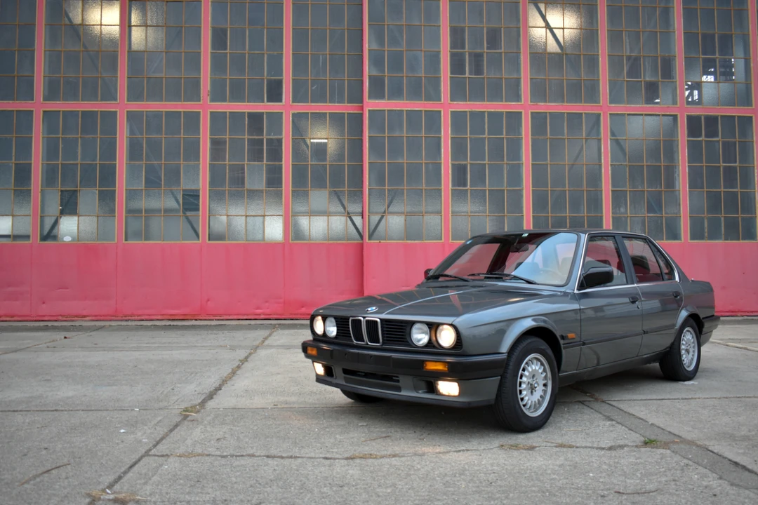 1990 BMW E30 3 Series - Image 17 of 31