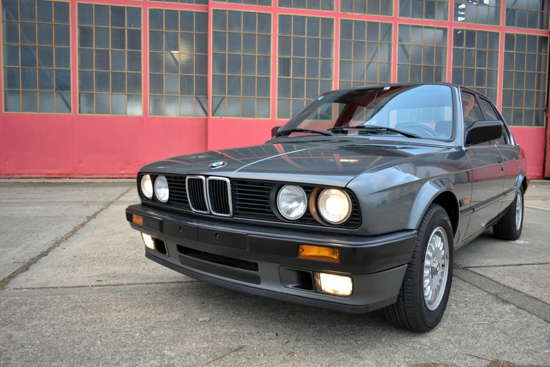 1990 BMW E30 3 Series - Image 5 of 31