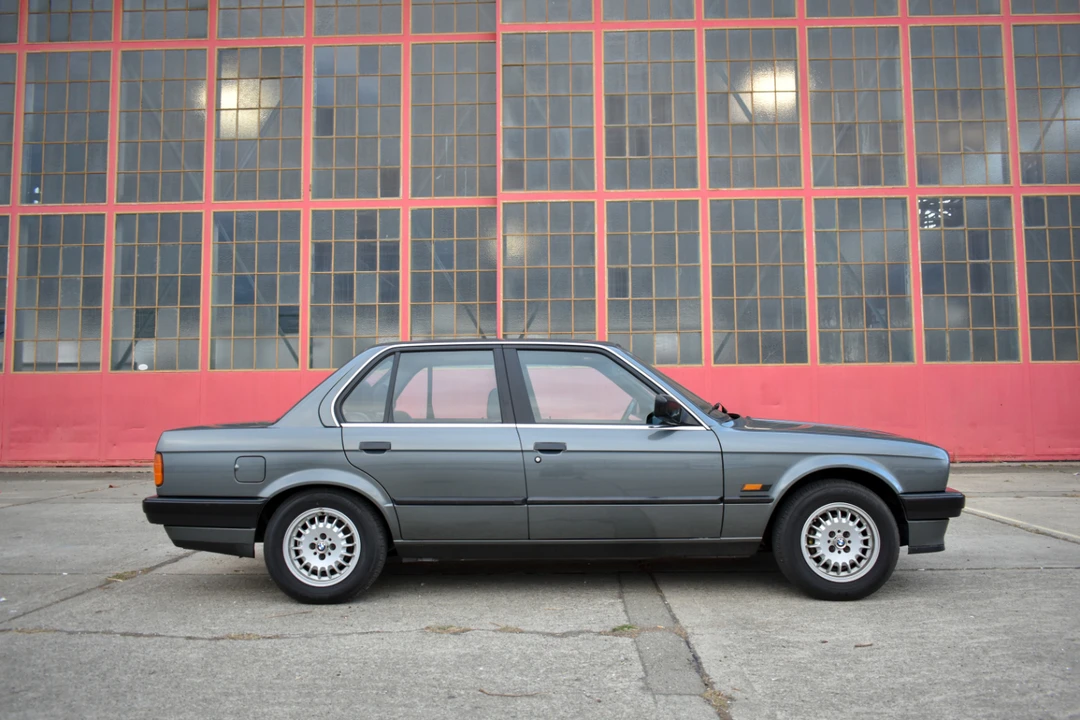1990 BMW E30 3 Series - Image 26 of 31