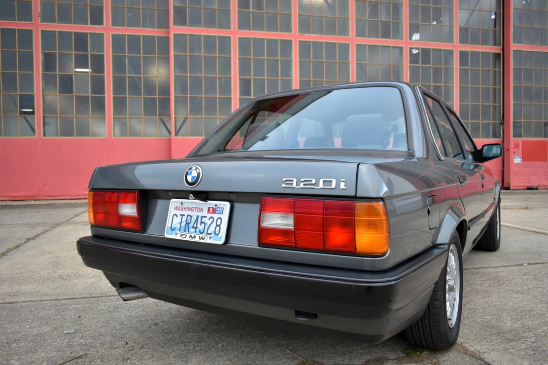 1990 BMW E30 3 Series - Image 30 of 31