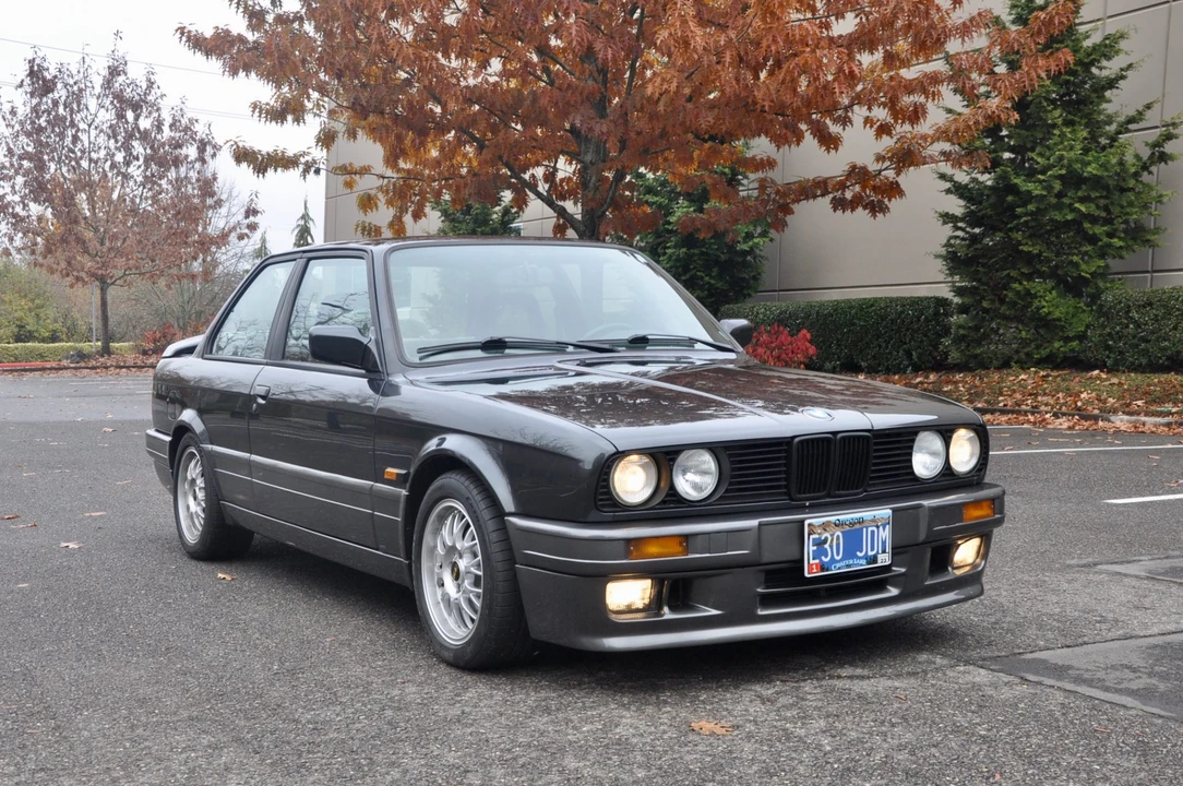 1990 BMW E30 3 Series - Image 9 of 31