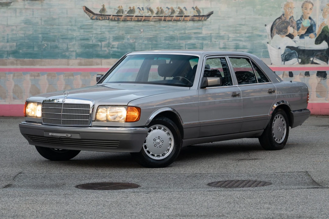 1990 Mercedes-Benz W126 S-Class Sedan - Image 3 of 31