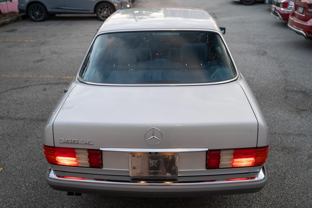 1990 Mercedes-Benz W126 S-Class Sedan - Image 28 of 31
