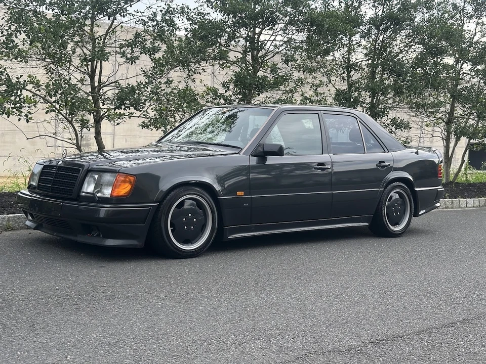 1991 Mercedes-Benz W124 E-Class - Image 2 of 31