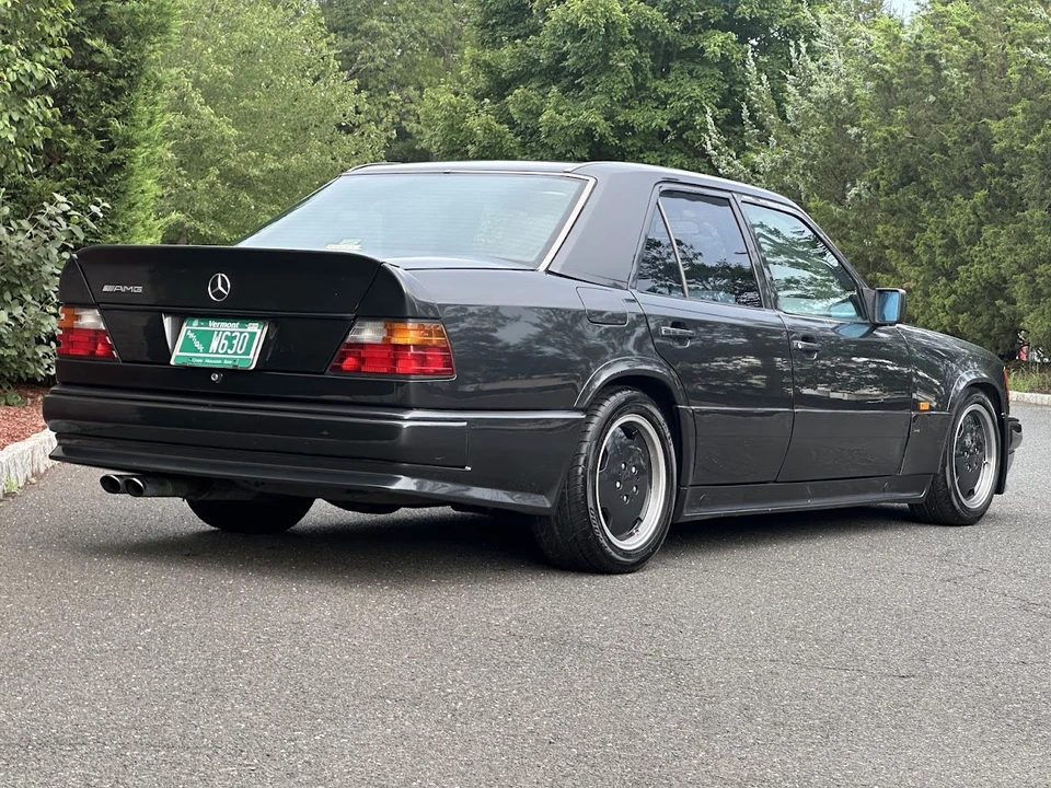 1991 Mercedes-Benz W124 E-Class - Image 13 of 31