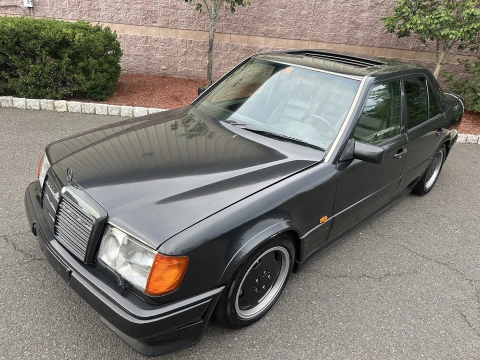 1991 Mercedes-Benz W124 E-Class - Image 25 of 31