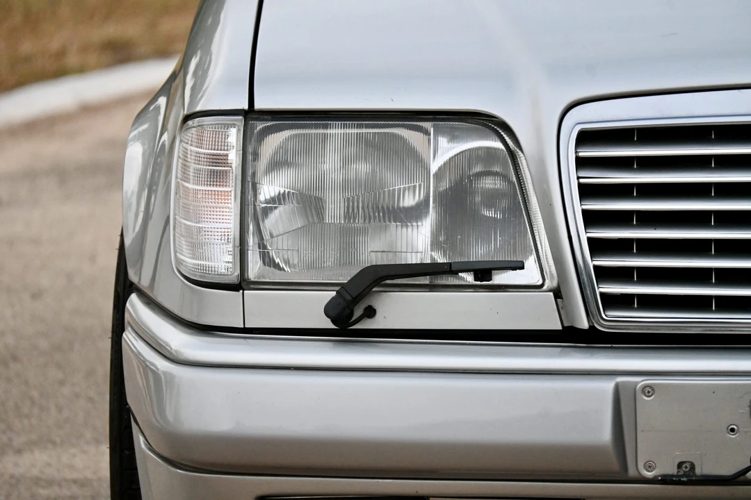 1991 Mercedes-Benz W124 E-Class - Image 26 of 31
