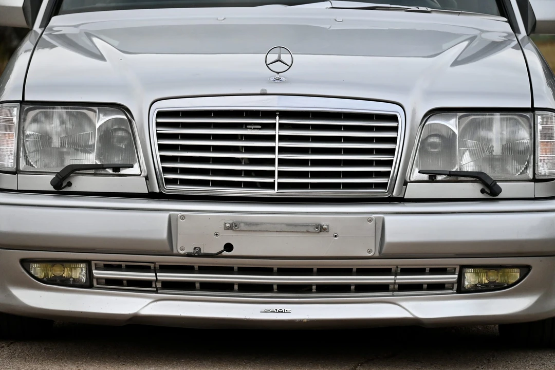 1991 Mercedes-Benz W124 E-Class - Image 20 of 31