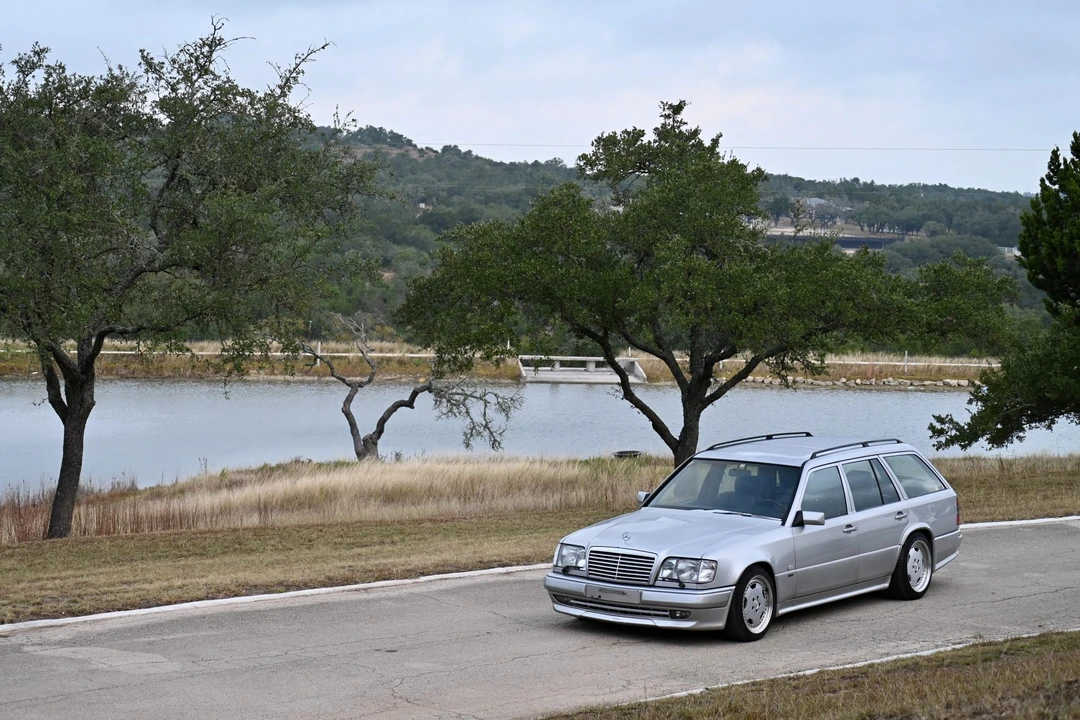 1991 Mercedes-Benz W124 E-Class - Image 15 of 31