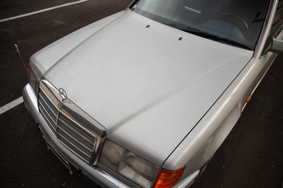 1992 Mercedes-Benz W124 E-Class - Image 29 of 31