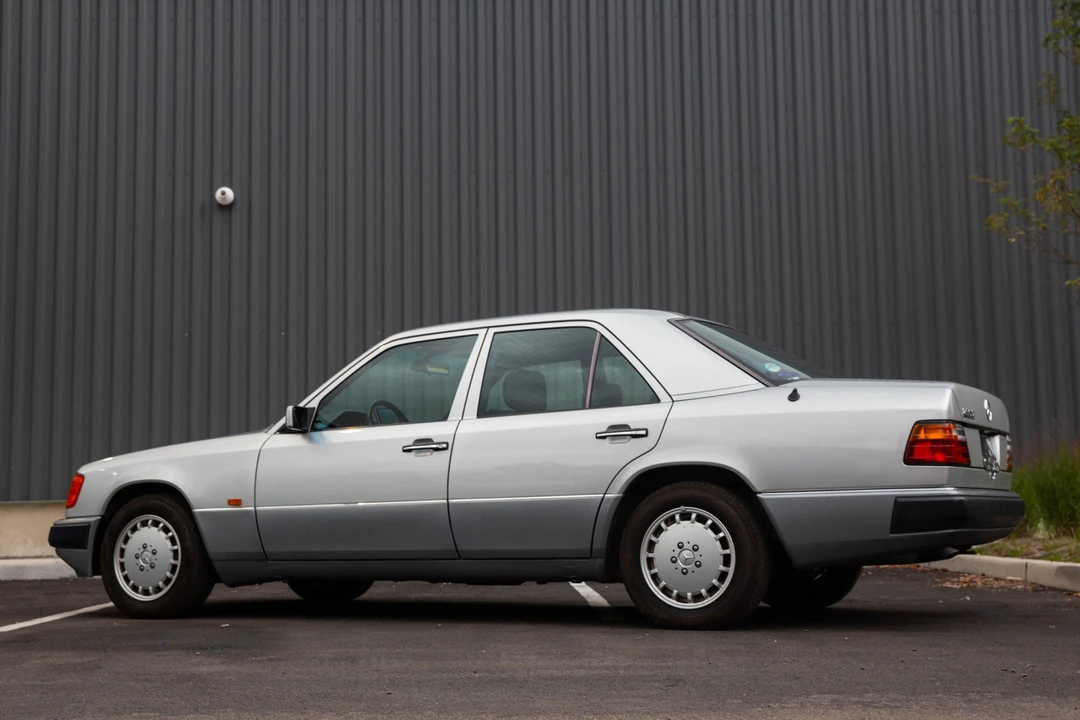 1992 Mercedes-Benz W124 E-Class - Image 6 of 31