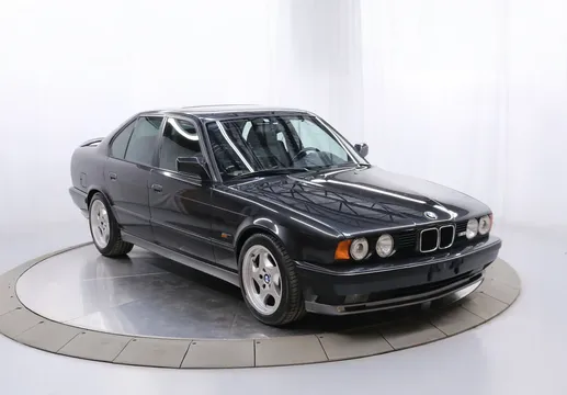 1993 BMW M5