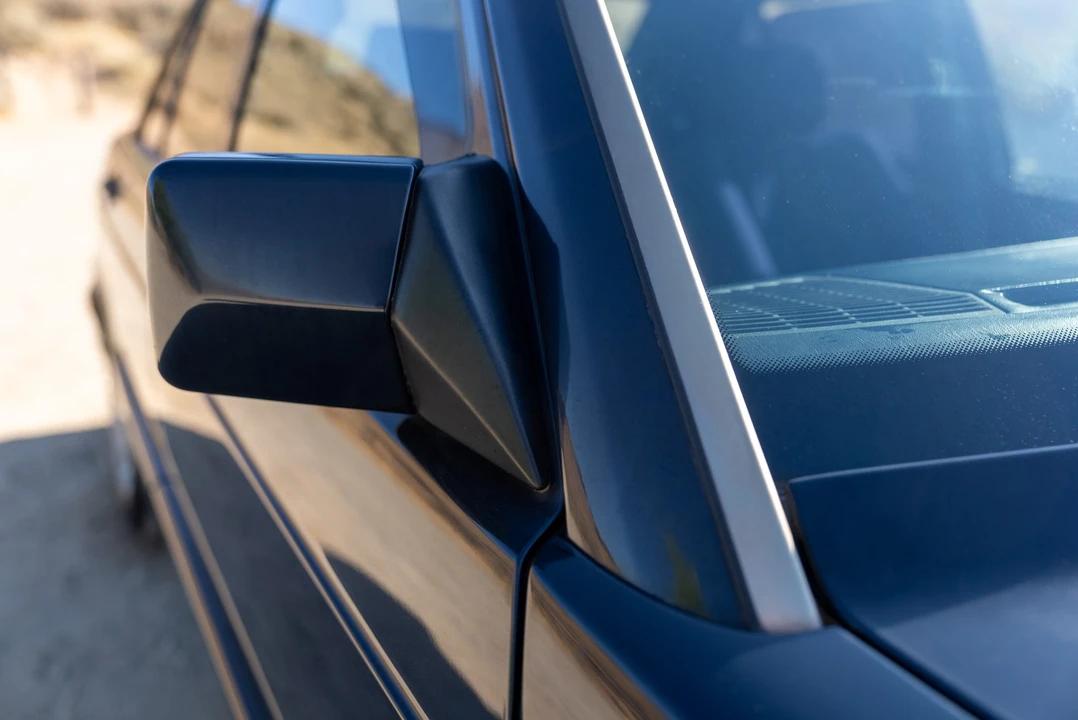 1993 Mercedes-Benz 190E - Image 23 of 31