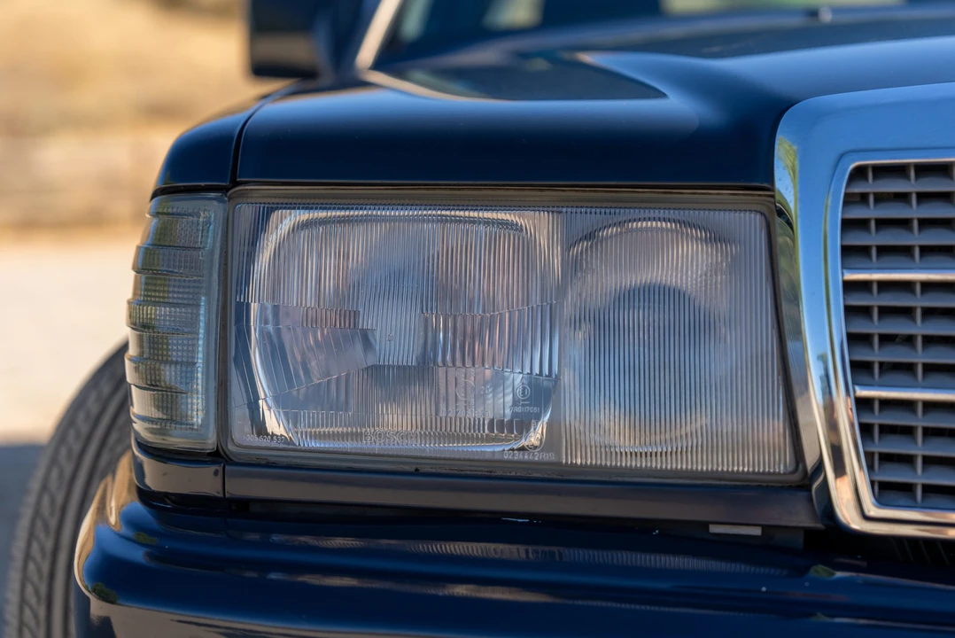 1993 Mercedes-Benz 190E - Image 27 of 31