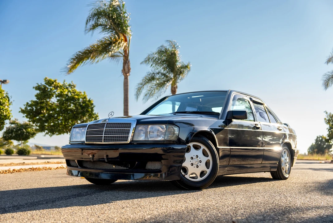 1993 Mercedes-Benz 190E - Image 3 of 31