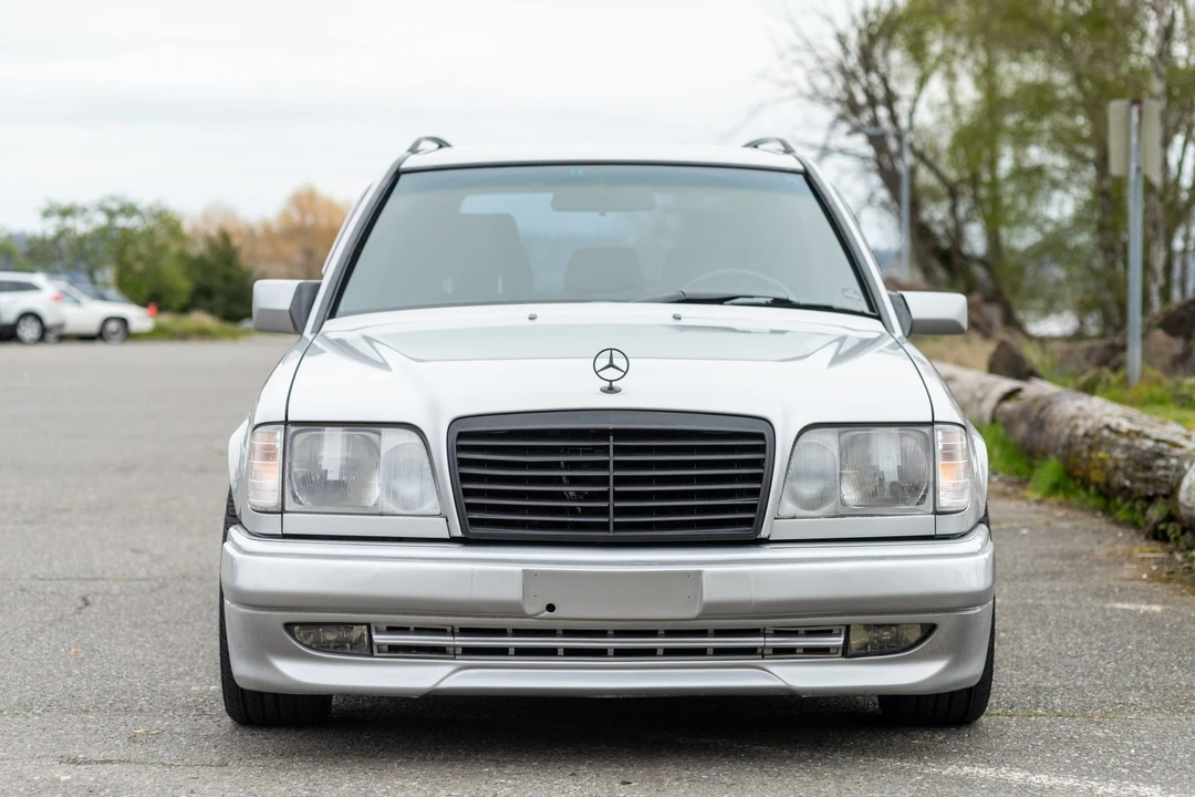 1993 Mercedes-Benz W124 E-Class - Image 12 of 31