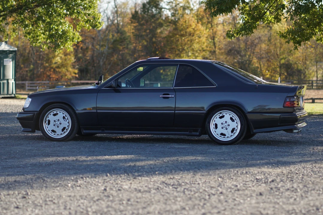 1993 Mercedes-Benz W124 E-Class - Image 11 of 31
