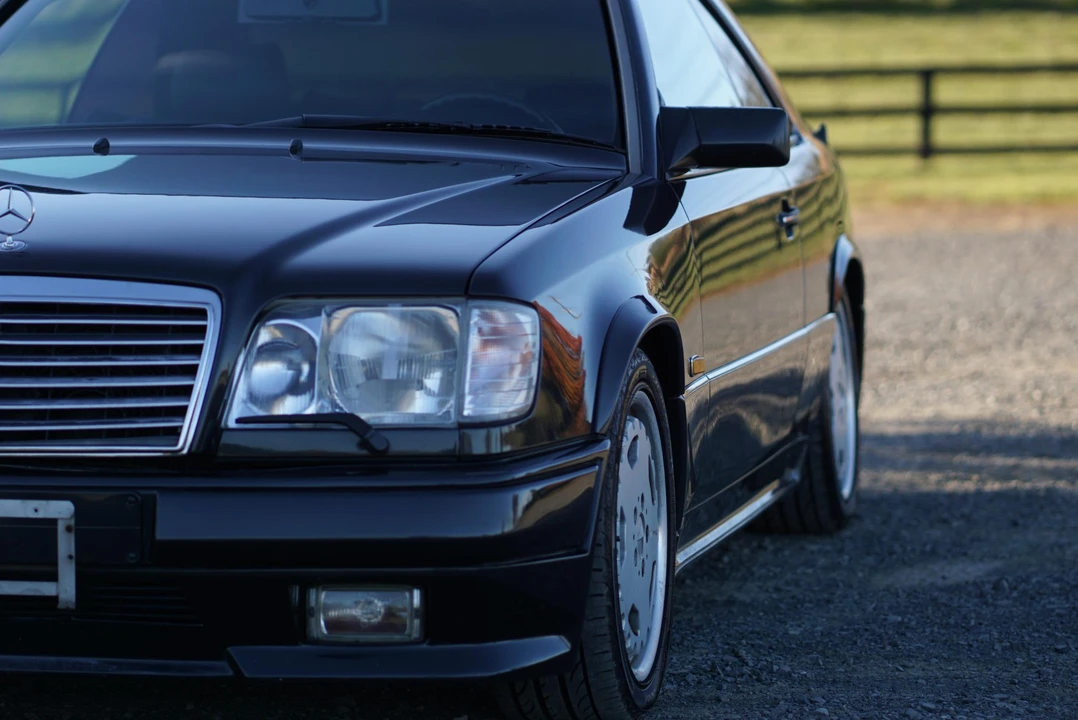 1993 Mercedes-Benz W124 E-Class - Image 17 of 31