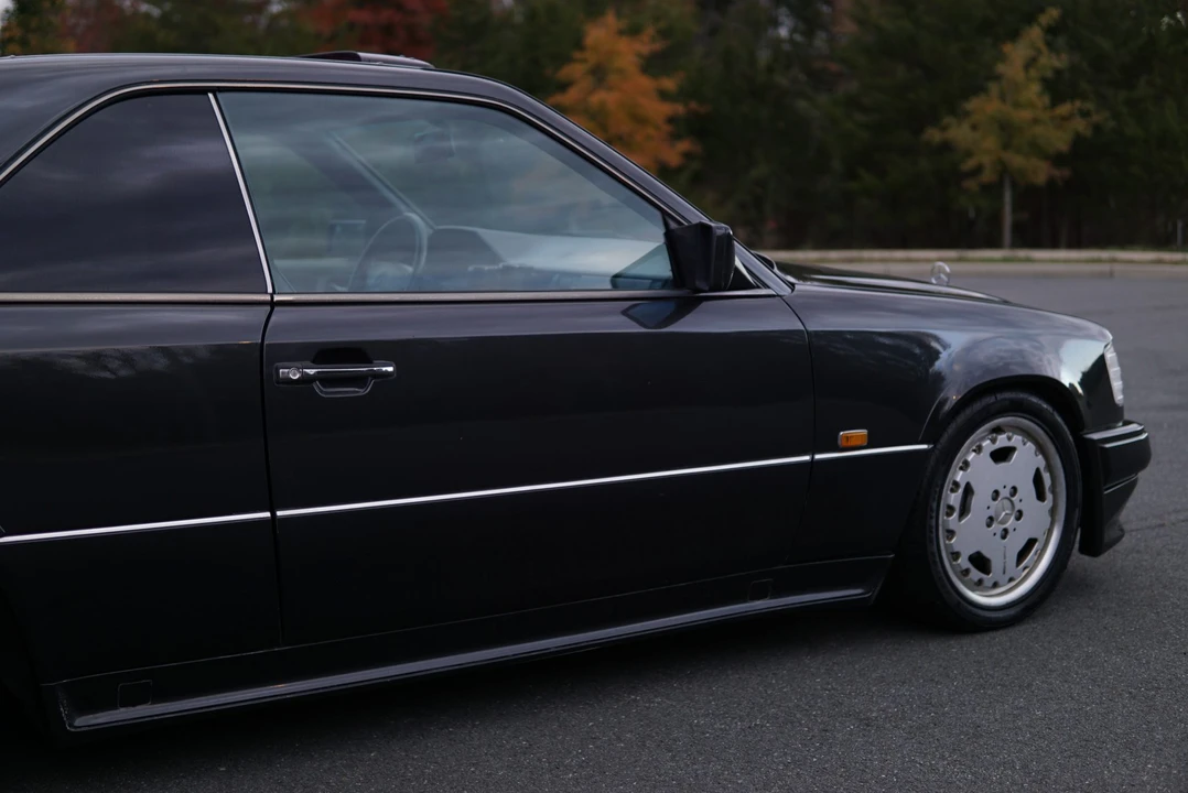 1993 Mercedes-Benz W124 E-Class - Image 30 of 31