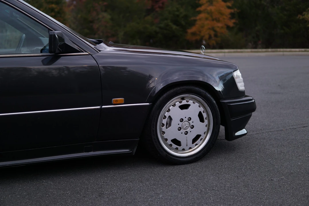 1993 Mercedes-Benz W124 E-Class - Image 29 of 31