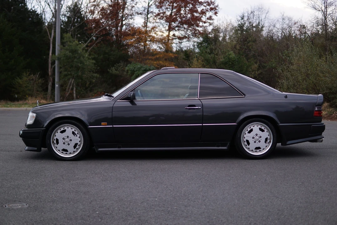 1993 Mercedes-Benz W124 E-Class - Image 13 of 31