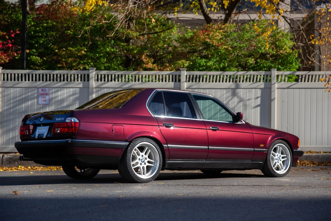 1994 BMW E32 7 Series - Image 9 of 31