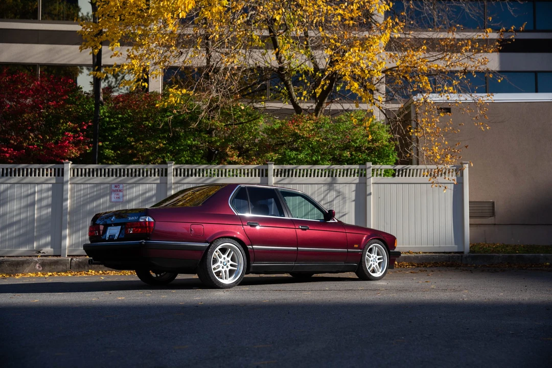 1994 BMW E32 7 Series - Image 10 of 31