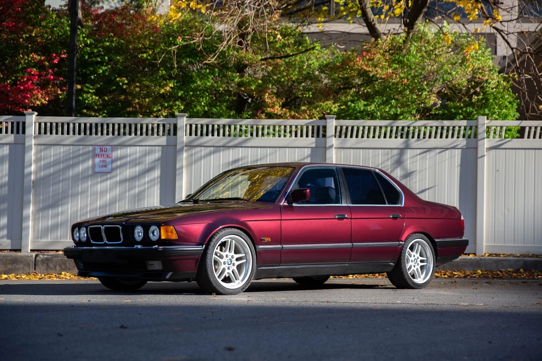 1994 BMW E32 7 Series - Image 3 of 31