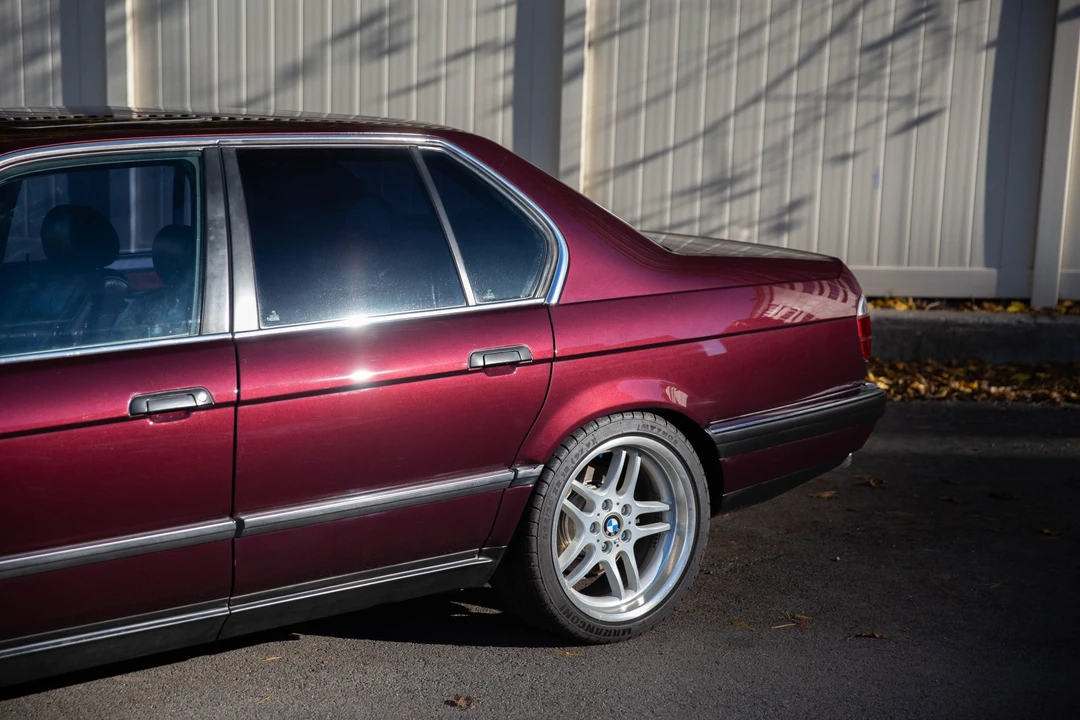 1994 BMW E32 7 Series - Image 16 of 31