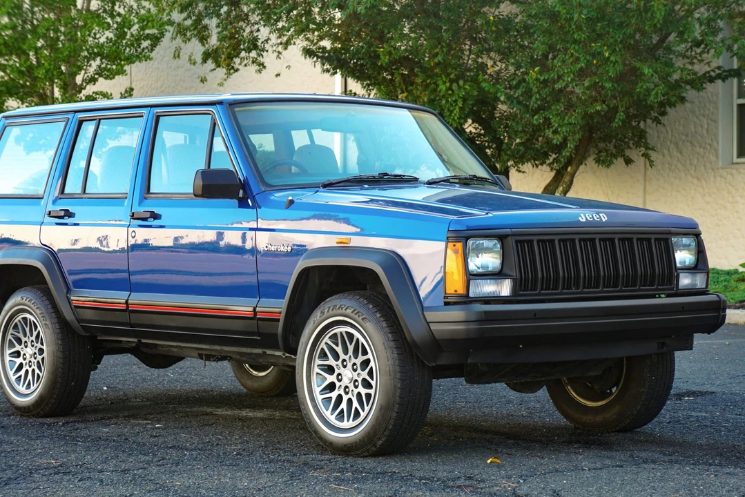 1995 Jeep XJ Cherokee - Image 15 of 31