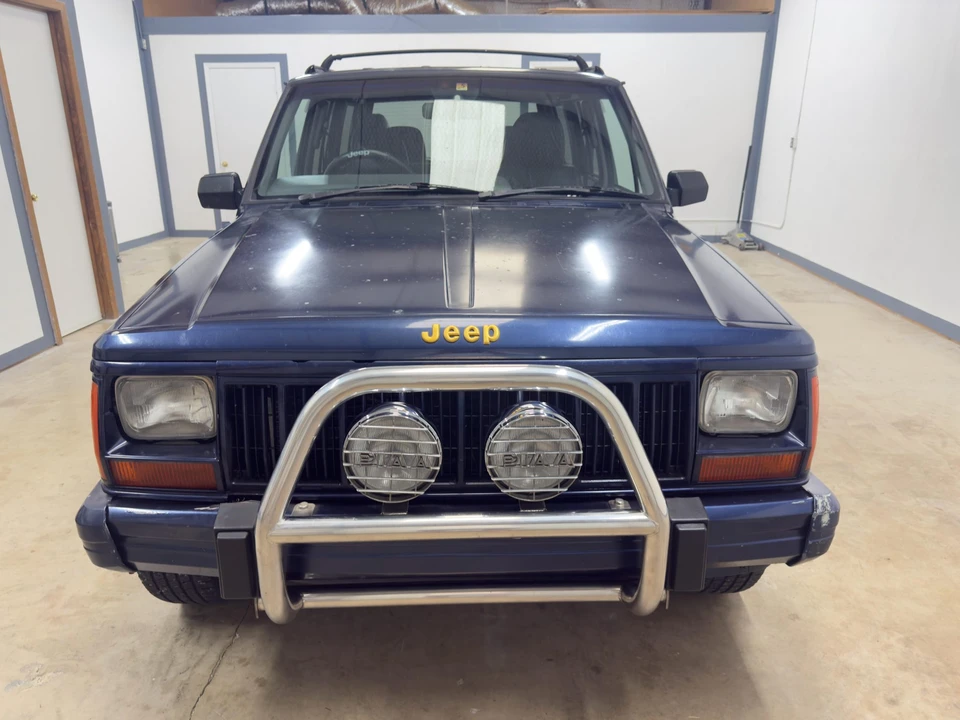 1995 Jeep XJ Cherokee - Image 5 of 31