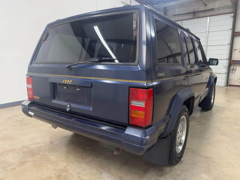 1995 Jeep XJ Cherokee - Image 14 of 31