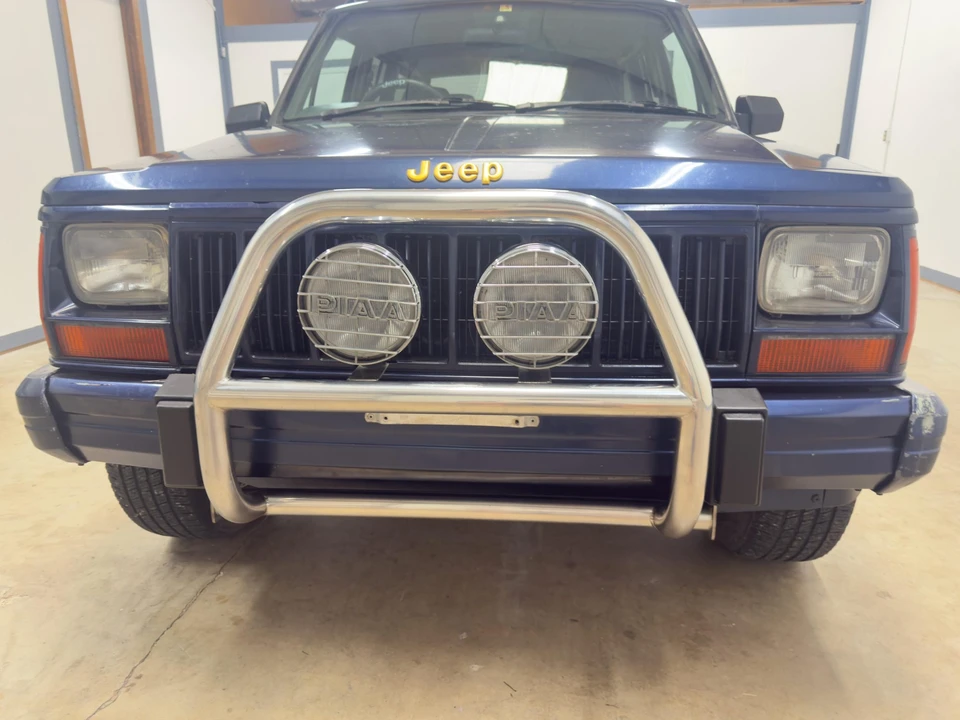 1995 Jeep XJ Cherokee - Image 22 of 31