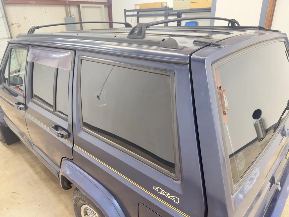 1995 Jeep XJ Cherokee - Image 29 of 31