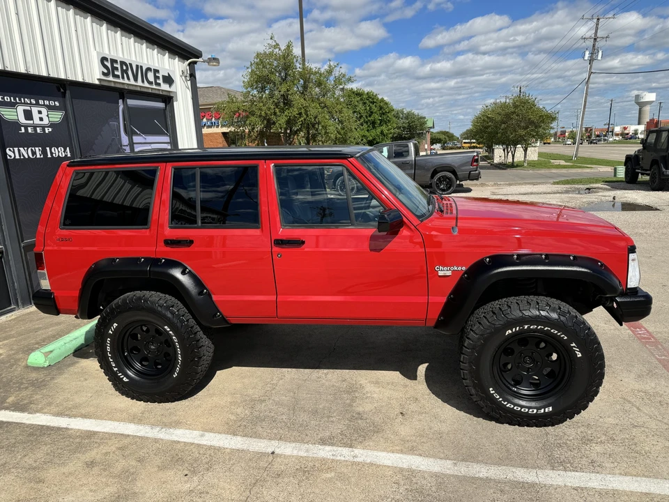 1995 Jeep XJ Cherokee - Image 17 of 31