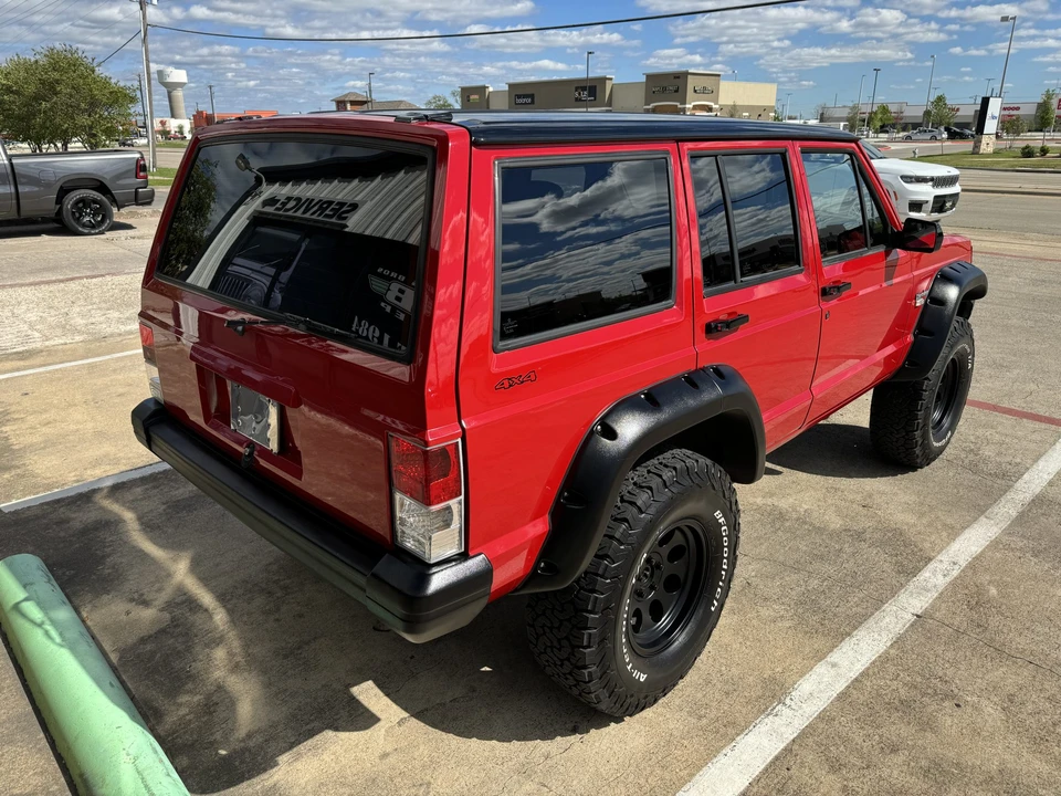 1995 Jeep XJ Cherokee - Image 16 of 31