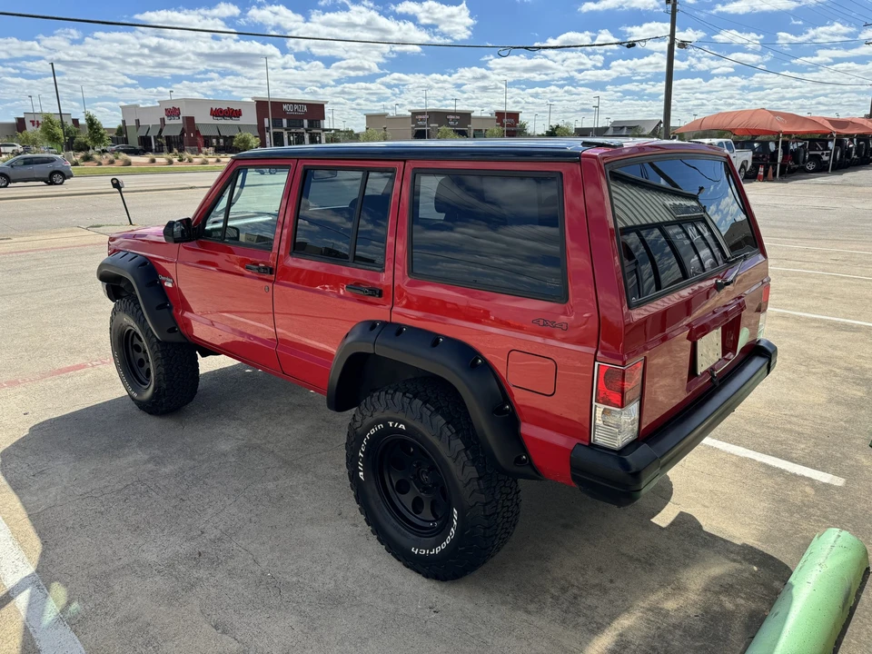 1995 Jeep XJ Cherokee - Image 11 of 31