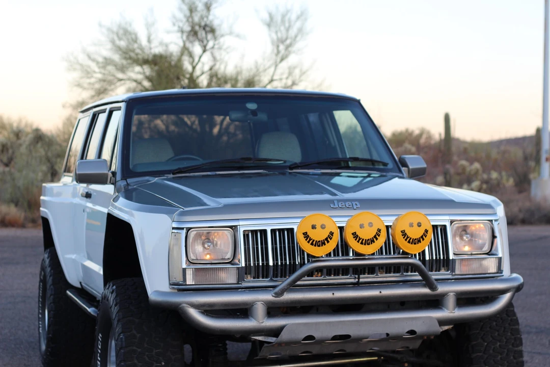 1995 Jeep XJ Cherokee - Image 15 of 31
