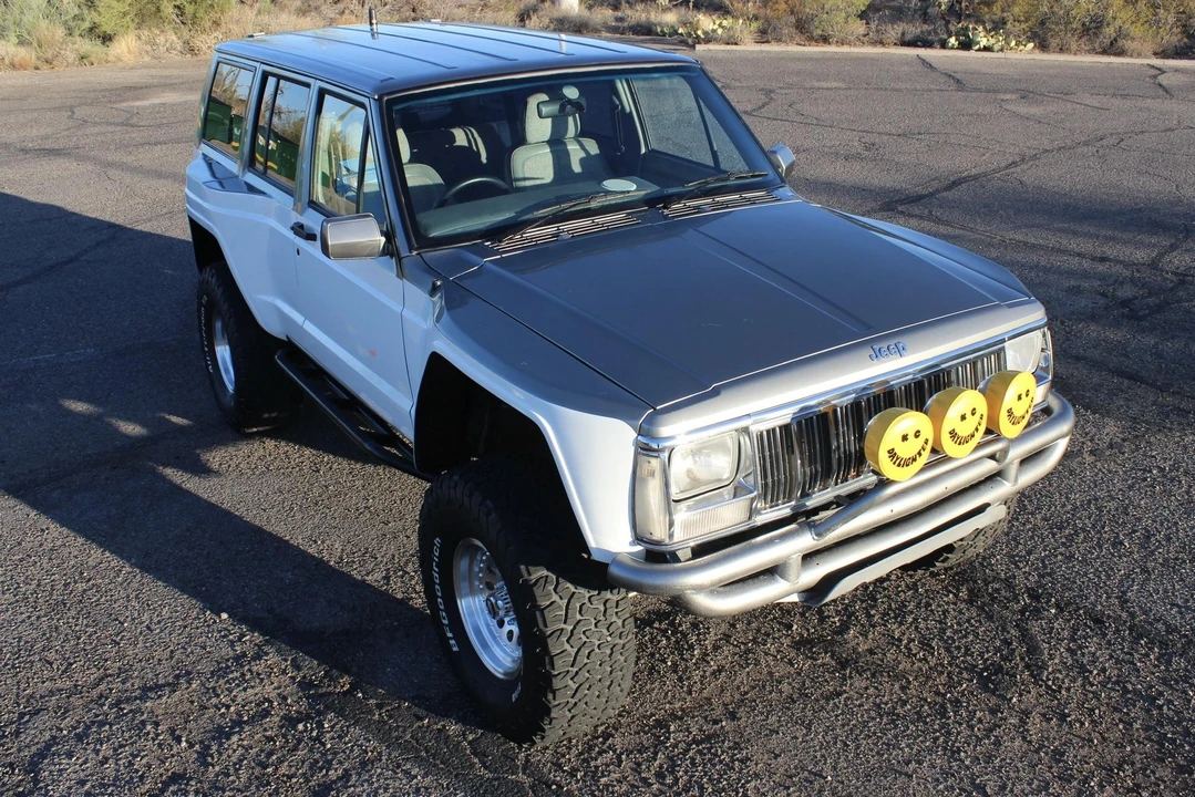 1995 Jeep XJ Cherokee - Image 13 of 31