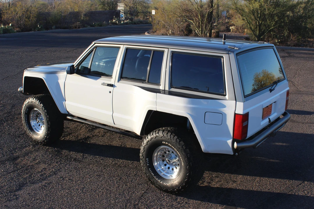 1995 Jeep XJ Cherokee - Image 7 of 31