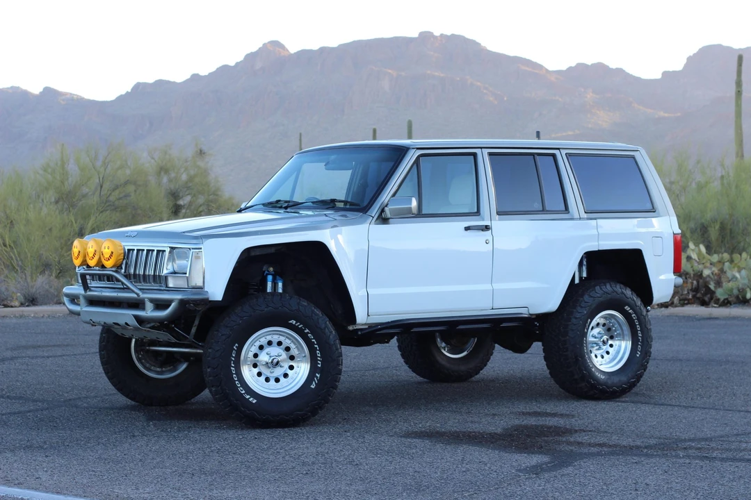 1995 Jeep XJ Cherokee - Image 4 of 31