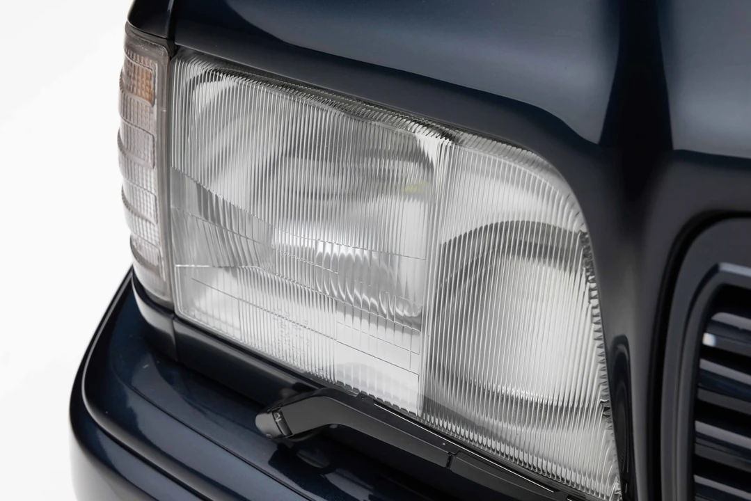 1995 Mercedes-Benz W124 E-Class - Image 15 of 31
