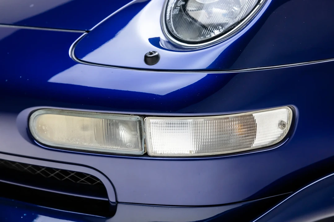 1995 Porsche 993 Carrera - Image 24 of 31