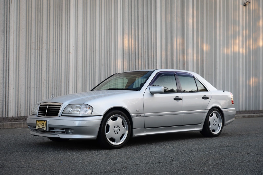 1996 Mercedes-Benz W202 C-Class - Image 2 of 31