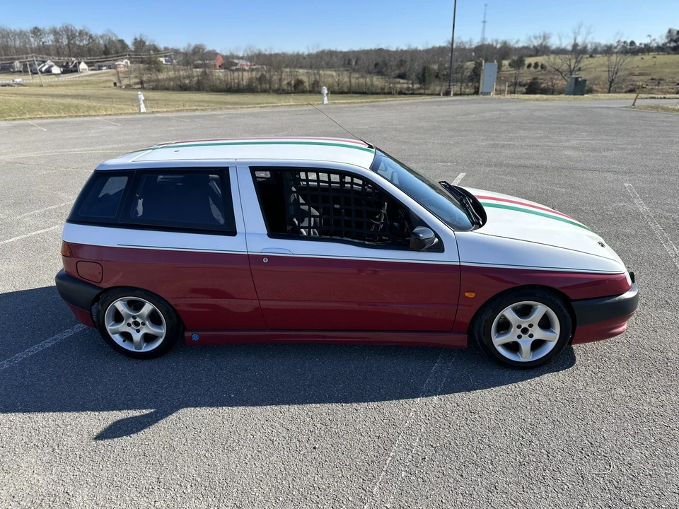 1997 Alfa Romeo 145 Quadrifoglio - Image 23 of 31