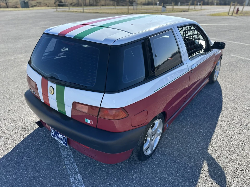 1997 Alfa Romeo 145 Quadrifoglio - Image 15 of 31