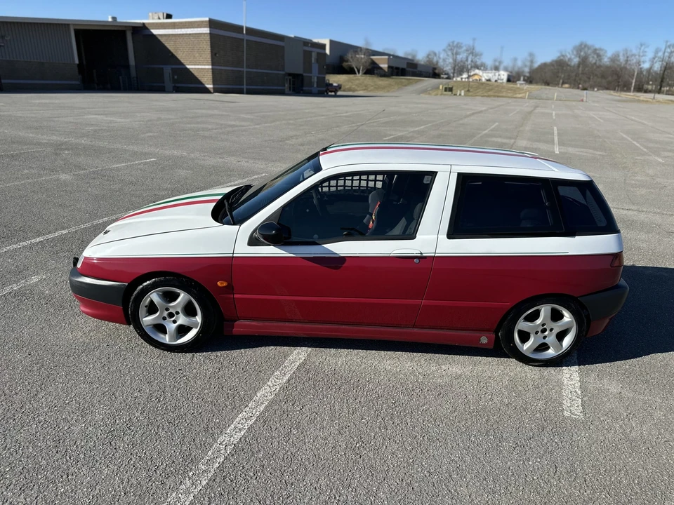 1997 Alfa Romeo 145 Quadrifoglio - Image 8 of 31